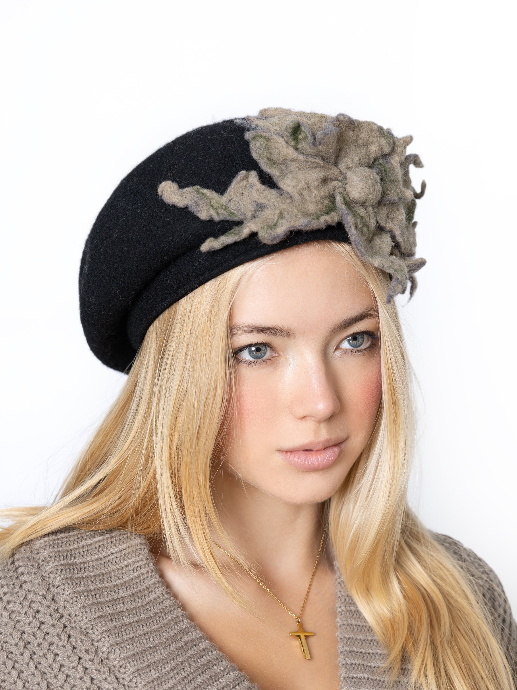 Ashwood Petal Hat